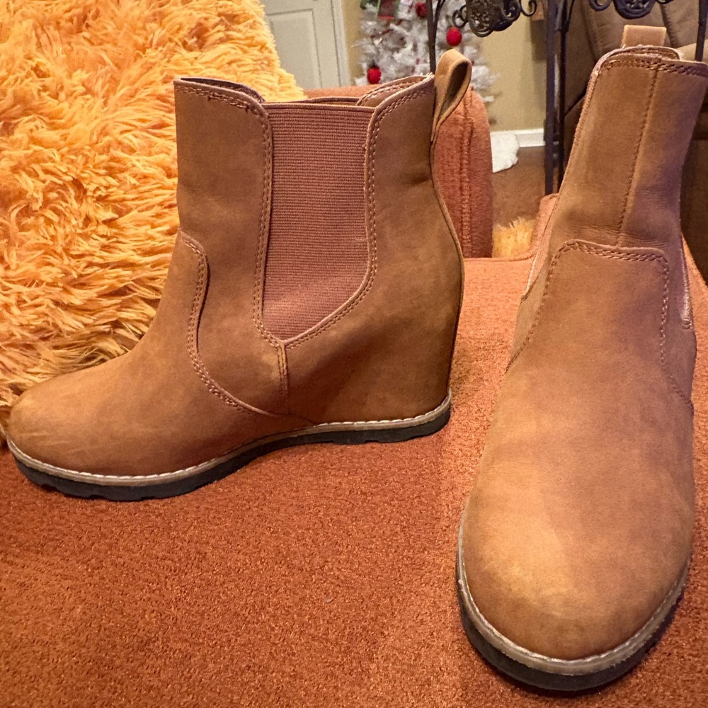 Universal Thread Brown Wedge Boots - image 1